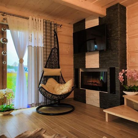 Domek Dream II Z Jacuzzi I Basenem 波罗宁 外观 照片